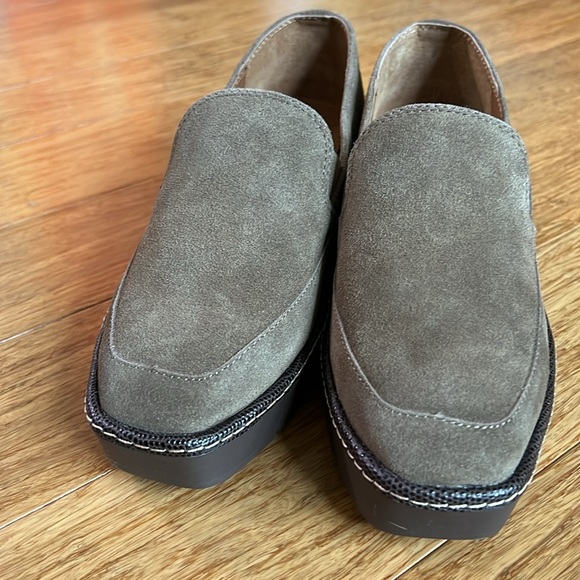 NEW DONALD PLINER Brown Suede Platform Loafers sz 6.5 - Picture 3 of 8